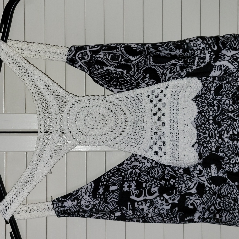 Dress - Picture 5 of 8